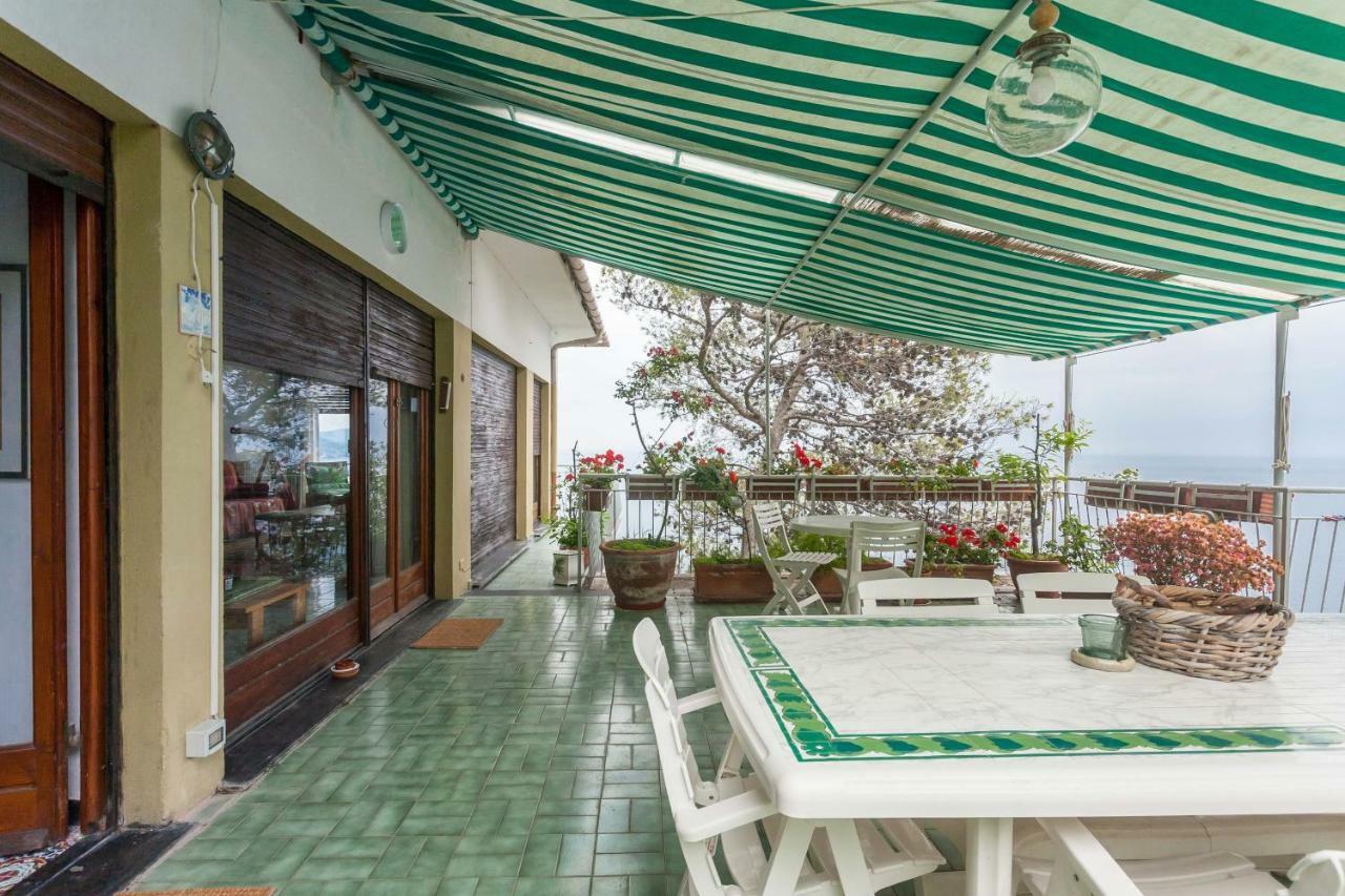 Stunning View Relax Tra Mare E Cielo Apartment Villa Solari Exterior photo